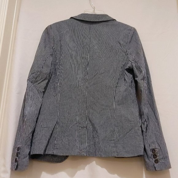 L.O.G.G. By H & M - Blazer Blue and White Stripes  with Revers Collar Pre Owned - Picture 8 of 11